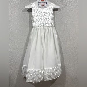 Cinderella Flower Girl / First Communion dress in good condition | Size 8